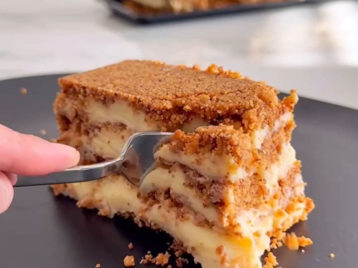bolo de migalhas